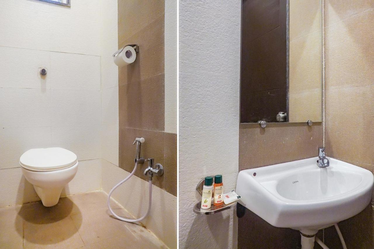 Oyo 15741 Z Inn Phursungi Extérieur photo